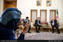 عکاسی متفاوت از ظریف