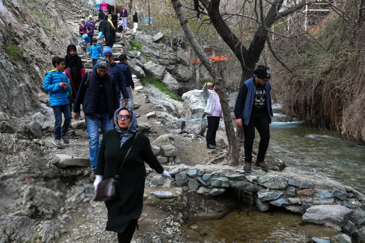 تفریح مردم در دربند و درکه با وجود کرونا! + عکس
