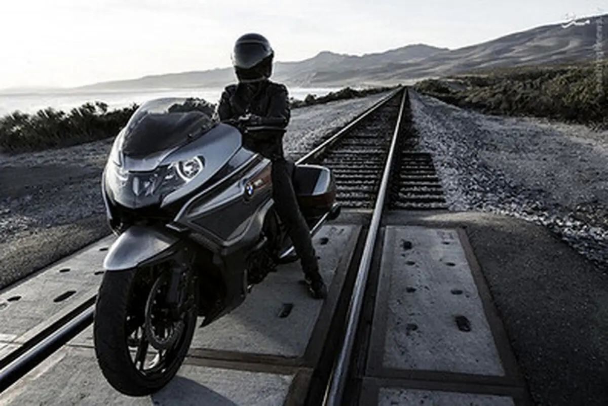 تصاویر رونمایی BMW از شاهکار جدیدش