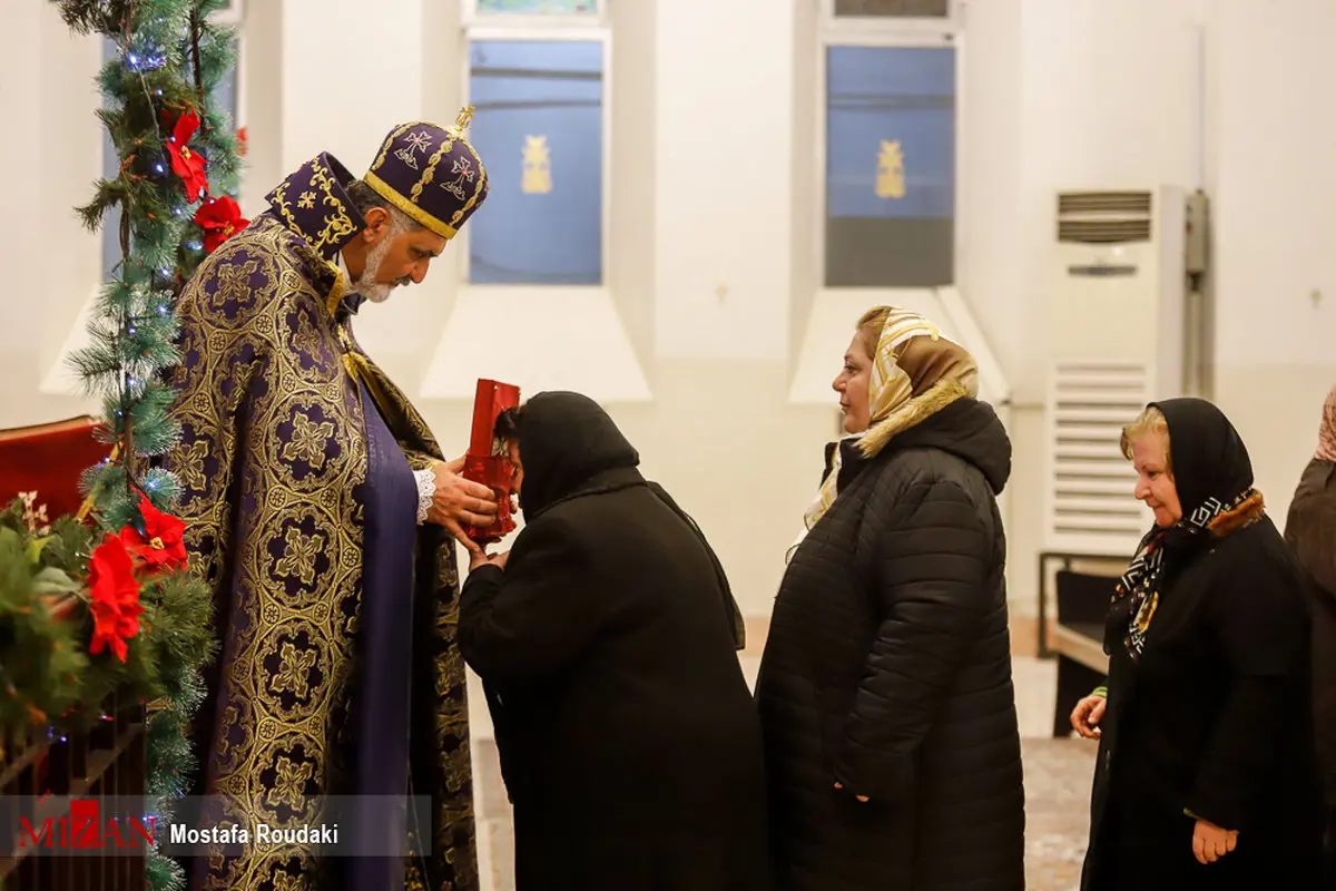 عکس / مراسم آغاز سال نو میلادی در تهران