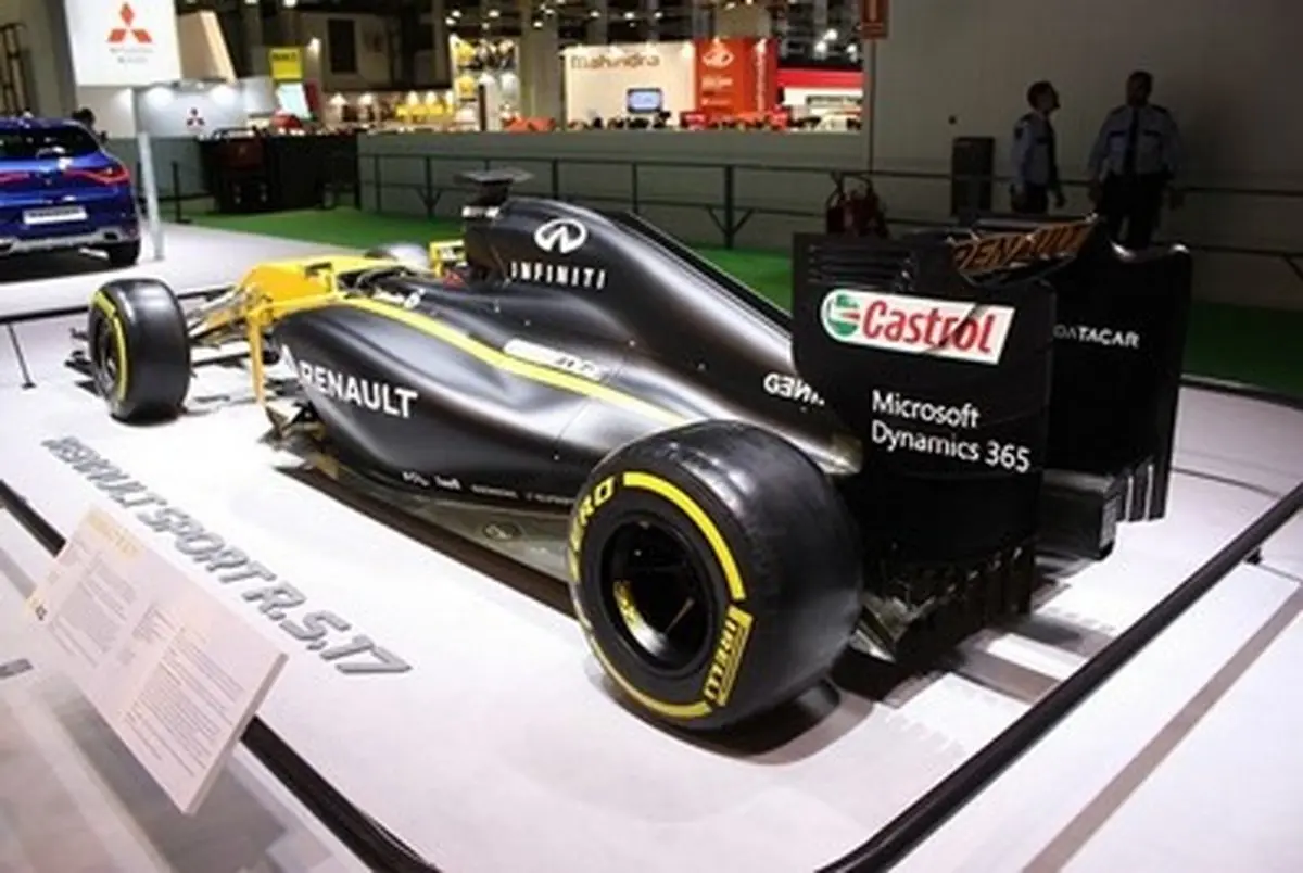 نمایشگاهی از آخرین خودروهای روز جهان در بارسلونا/تصاویر