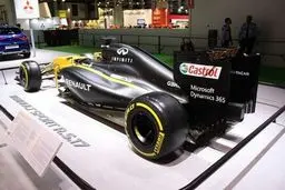 نمایشگاهی از آخرین خودروهای روز جهان در بارسلونا/تصاویر