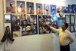 محمود احمدی نژاد عکس‌های من را بُرد