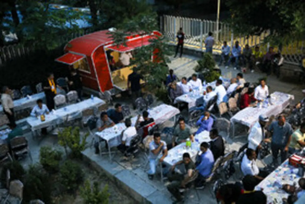 تصاویر: مراسم عقد یک زوج از جمعیت طلوع بی نشان‌ها