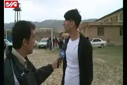 ببینید؛ فرزند لرستان در کنار سیل‌زدگان/بیرانوند:لرها مرد روزهای سخت هستند