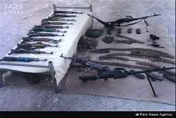 تجهیزات بدست آمده از تروریست های سعودی در جنوب شرق کشور/تصاویر