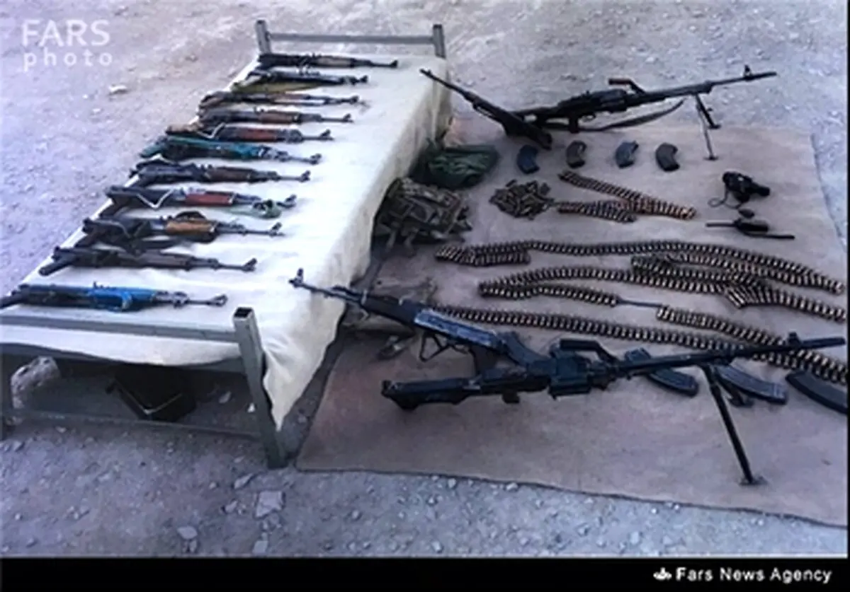تجهیزات بدست آمده از تروریست های سعودی در جنوب شرق کشور/تصاویر