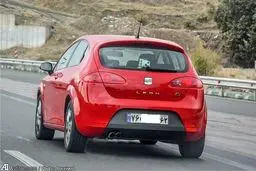 یک خودروی کمیاب در ایران/عکس