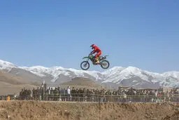عکسی از پرواز با موتور کراس!