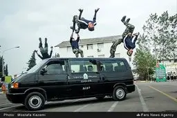 حرکت دیدنی از نیروهای ویژه ناجا/عکس