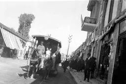 عکس / واگن اسبی در خیابان لاله‌زار تهران