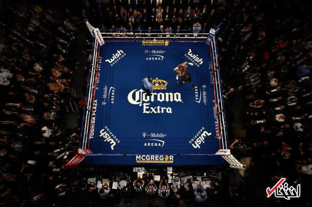 تصاویری از مبارزه کانر مک‌گرگور در برابر فلوید می‌ودر