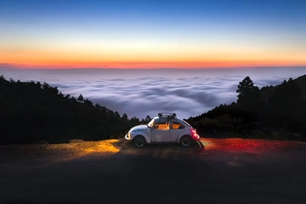 غروب آفتاب بالای سمفونی ابرها/عکس