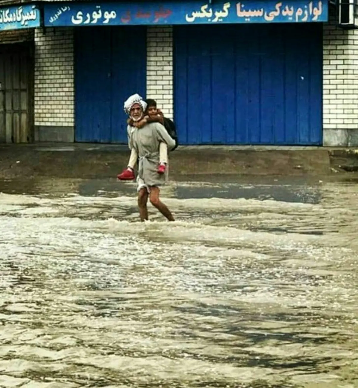 تصویری دیدنی از بارندگی امروز اهواز / عکس