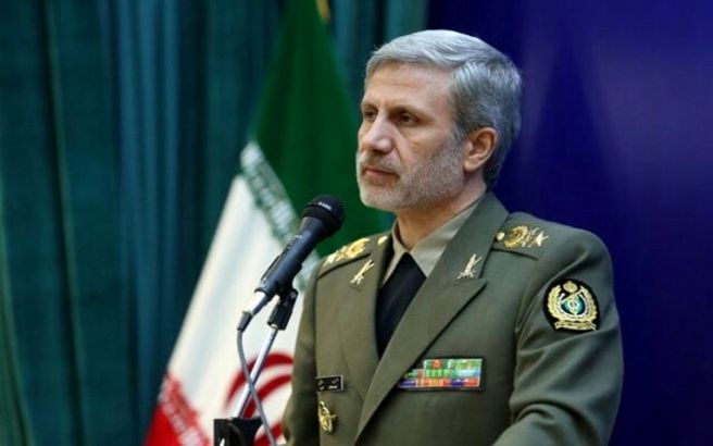 هشدار وزیر دفاع ایران به آمریکا؛ مزاحمت برای نفت‌کش‌ها را تحمل نمی‌کنیم
