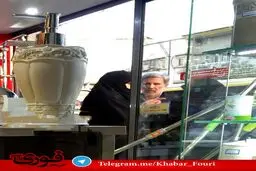 تصویری از وزیر دفاع با لباس شخصی در بازار تهران