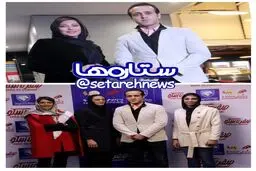 عکس یادگاری علی کریمی و مهتاب کرامتی