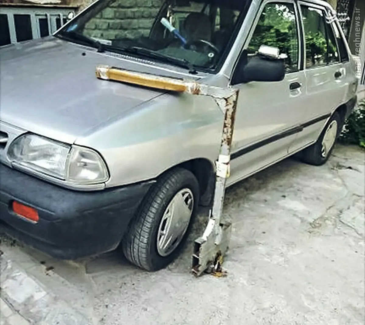 قفل کاپوت پراید/ عکس