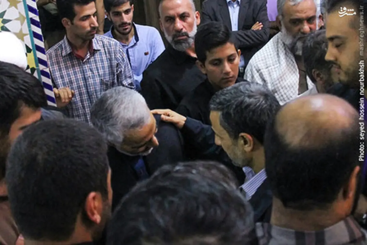 خوش و بش سردار سلیمانی با احمدی‌نژاد/عکس