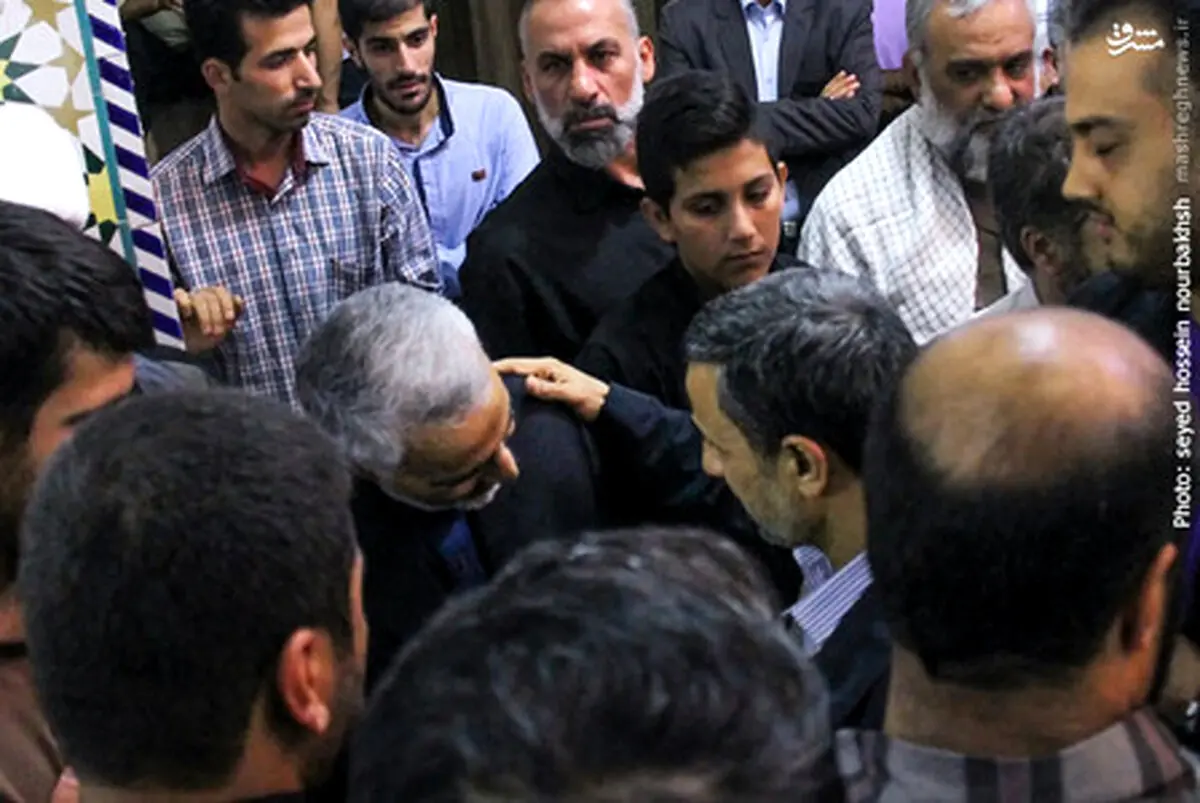 خوش و بش سردار سلیمانی با احمدی‌نژاد/عکس
