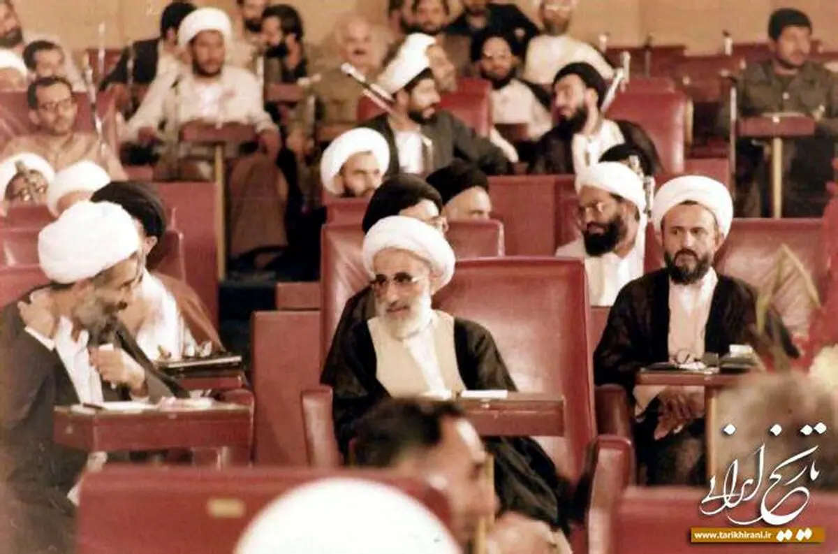 آیت‌الله جنتی در دوره اول مجلس خبرگان/ عکس