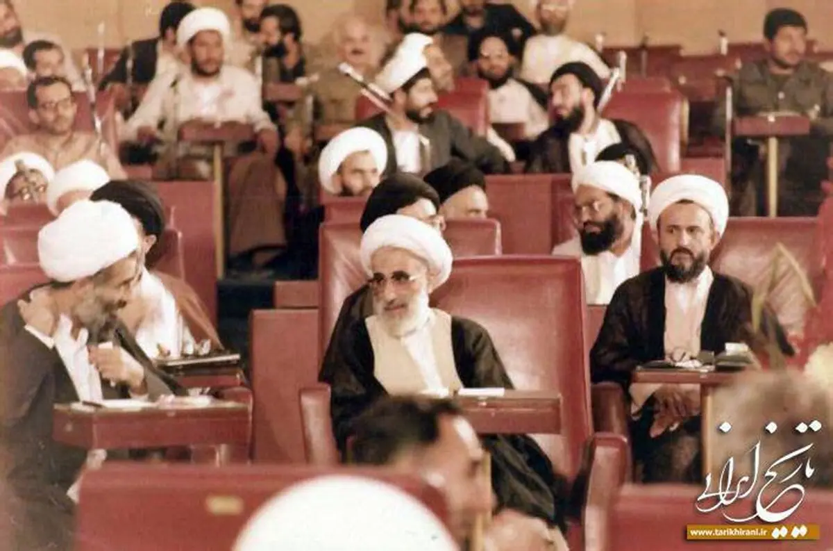 آیت‌الله جنتی در دوره اول مجلس خبرگان/ عکس