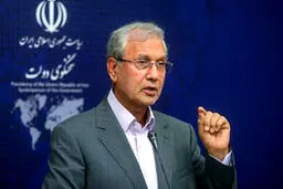 انتقاد تند ربیعی از عدم پخش سخنرانی روحانی در تلویزیون