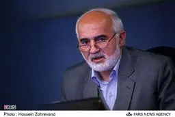 احمد توکلی: با قاطعیت می‌گویم اگر احمدی‌نژاد یا هاشمی رفسنجانی کاندیدا شوند بنده می‌روم سوریه/ نگاه افراطی به تأثیر برجام اشتباه است/ در دور اول ریاست جمهوری احمدی‌نژاد از وی حمایت کردم ولی این اشتباه را دیگر تکرار نکردم