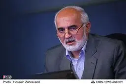احمد توکلی: با قاطعیت می‌گویم اگر احمدی‌نژاد یا هاشمی رفسنجانی کاندیدا شوند بنده می‌روم سوریه/ نگاه افراطی به تأثیر برجام اشتباه است/ در دور اول ریاست جمهوری احمدی‌نژاد از وی حمایت کردم ولی این اشتباه را دیگر تکرار نکردم
