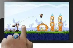 انگری بردز جدید!/کاریکاتور