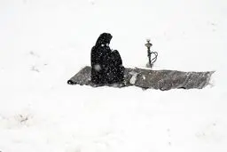 قلیان کشی در پیست اسکی/عکس
