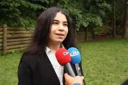 دختر 18 ساله؛ جوان‌ترین نامزد انتخابات پارلمانی ترکیه +عکس