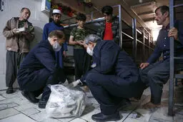 توزیع 1000 بسته افطاری در قالب طرح اکرام رضوی برای پاکبانان + عکس