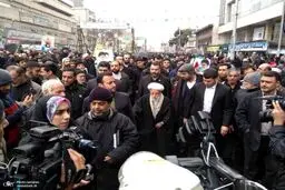 حضور آیت الله جنتی در راهپیمایی 22 بهمن
