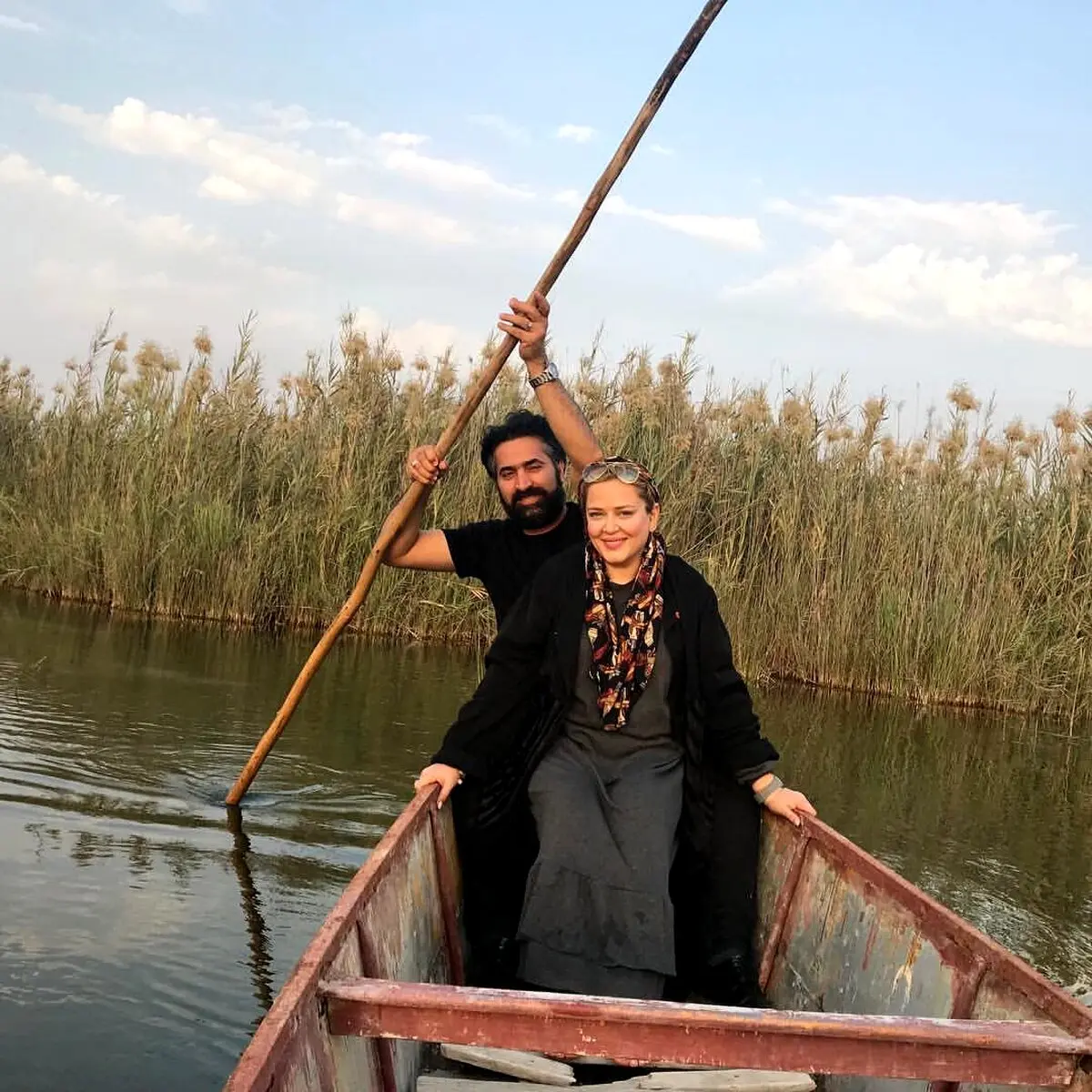 تصویری از قايق سوارى بهاره رهنما به همراه همسرش
