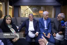 واگن VIP مسئولان در مترو!/ عکس
