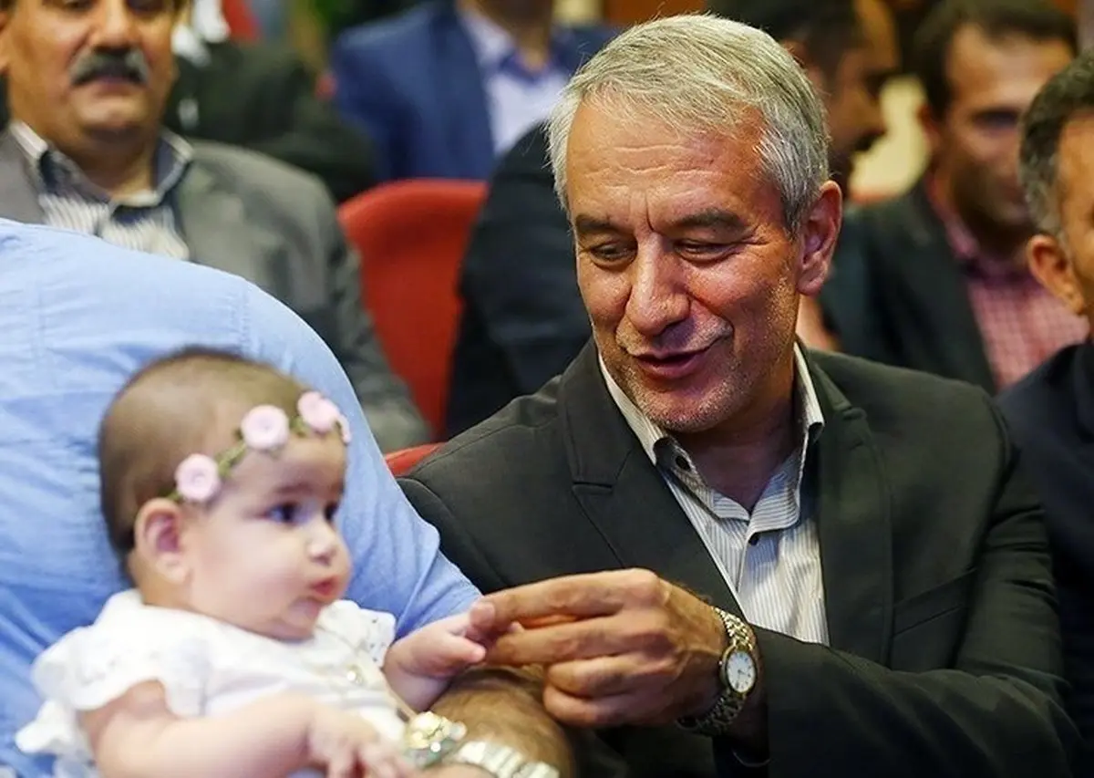 بازی کفاشیان با دختر قوی‌ترین مرد جهان/عکس