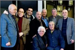 احوال‌پرسی هنرمندان از استاد اكبر گلپا/عکس