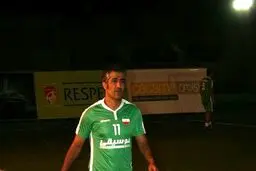 استارت دوباره جام ستاره ها؛ از پا به توپ شدن علی کریمی تا سرمربیگری محرمی + عکس