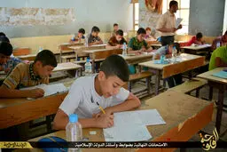 امتحانات نهایی داعش!/تصاویر