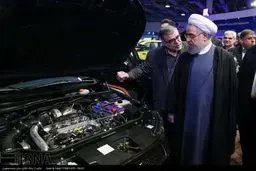 همایش بین‌المللی صنعت خودرو با حضور روحانی/تصاویر