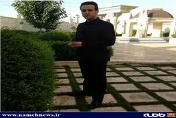 تیپ رسمی علی کریمی/ عکس