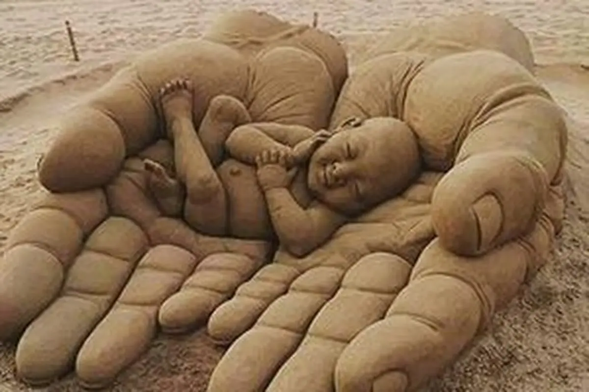 عکس هایی بی نظیر از هنر دست با ماسه / تصاویر