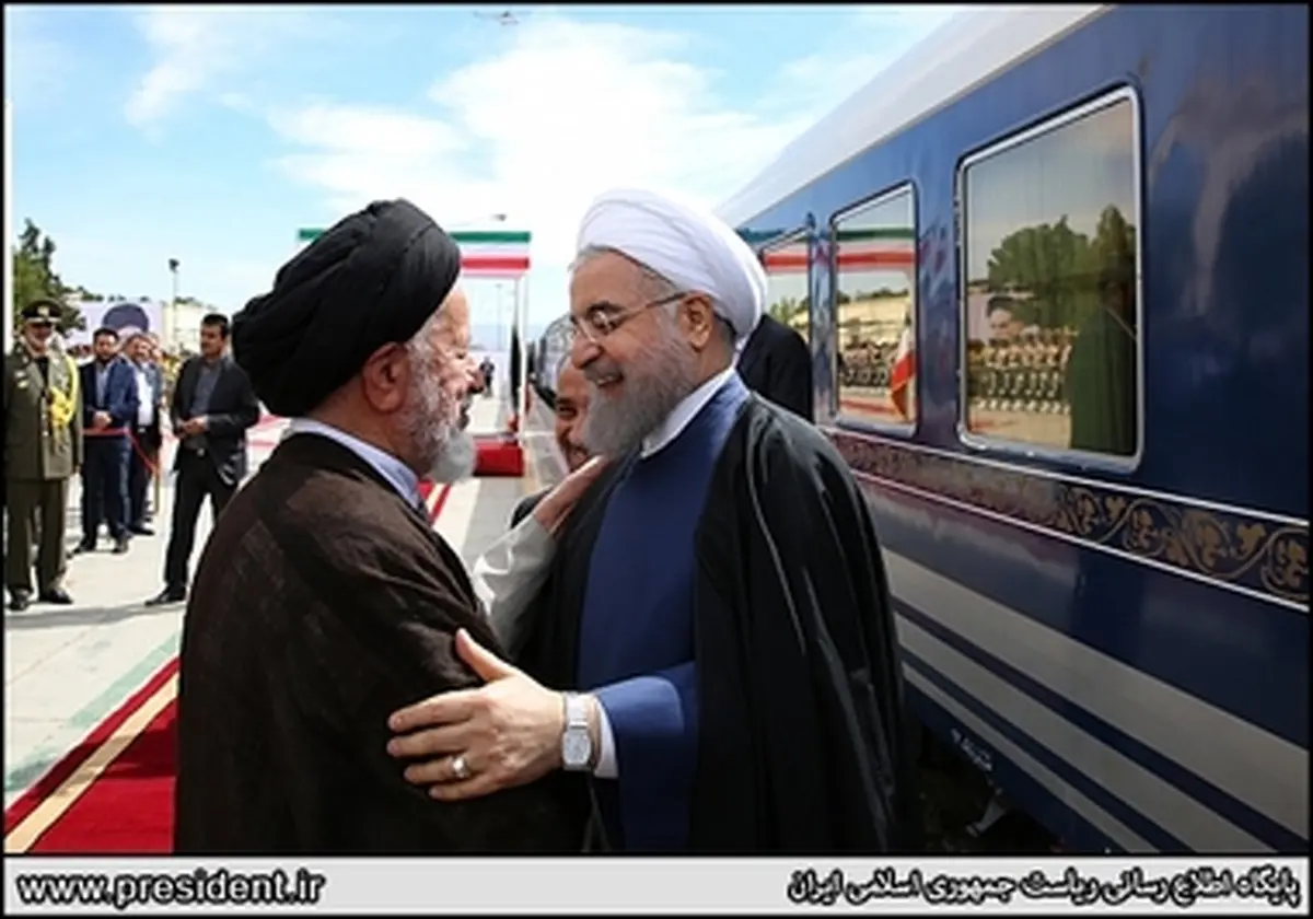 حاشیه های تصویری ورود روحانی به سمنان