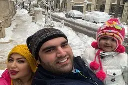 سلفی برفی قوی‌ترین مرد جهان به همراه همسر و دخترش