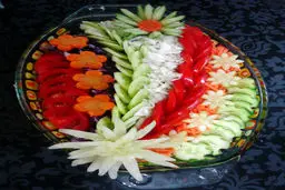 تزیین انواع سالاد