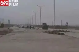 ببینید؛ طغیان رودخانه راور جاده کرمان - مشهد را بست