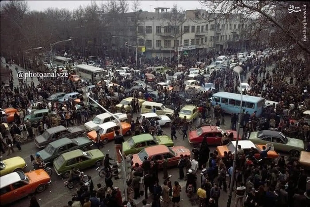 عکس دیده نشده از تهران، خیابان ولیعصر قبل از ۱۳۷۰