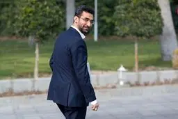 واکنش جهرمی درباره شایعه هدیه ۲۰۰ لپ‌تاپ به ریاست جمهوری!