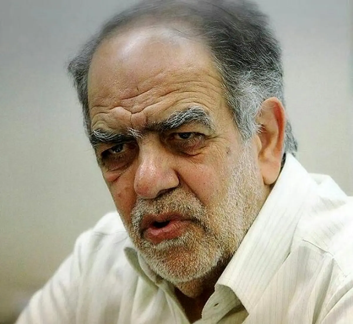 ترکان: دولت احمدی نژاد، دولت‌های پس از خود را به گروگان گرفته!